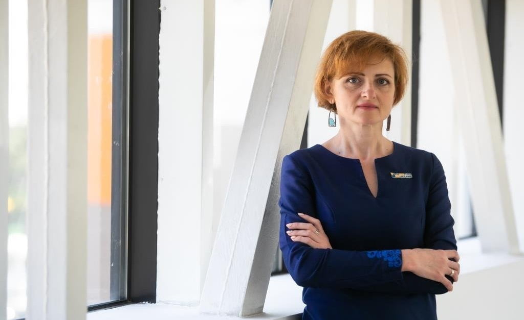 Oksana Donska z Ukrainian Association Furniture Manufacturers o ekspozycji firm meblarskich z Ukrainy na targach MEBLE POLSKA 2023.