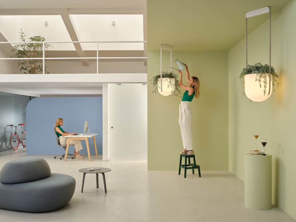 Oprawa dekoracyjna Jungle firmy Flexxica została zaprojektowana w zgodzie z ideą biophilic design i jest odpowiedzią na potrzebę tworzenia więzi człowieka ze środowiskiem naturalnym.