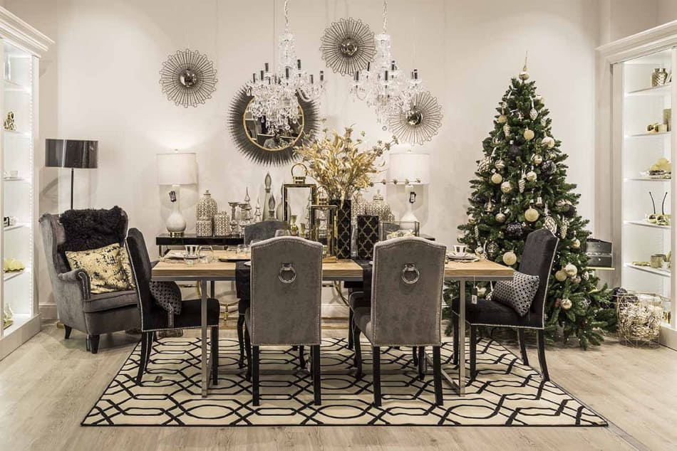 W 2016 r. otwarty został pierwszy sklep stacjonarny Westwing Home & Living, firmy do tej pory zajmującej się wyłącznie e-commerce w branży wyposażenia wnętrz.