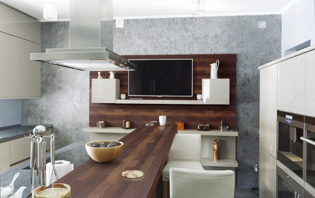 W ofercie firmy DLH dostępne są m.in. blaty z akacji, która w wersji akacja parzona dobrze sprawdza się w pomieszczeniach o wysokiej wilgotności.