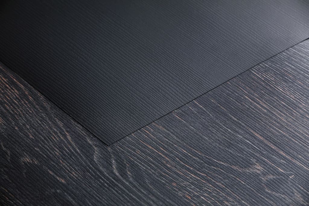 Duropal XTreme Touch – wzornictwo tego wysokociśnieniowego laminatu jest zgodne z trendem matowych powierzchni o autentycznym wyglądzie i fakturze w dotyku.