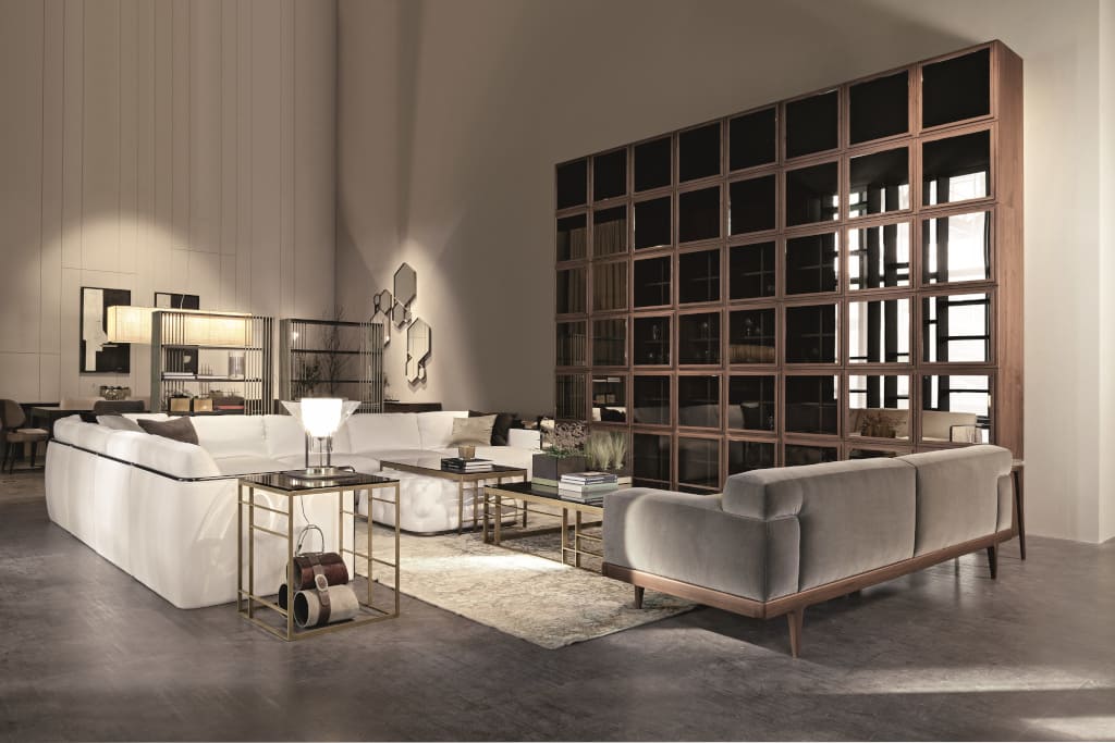 Najnowsza propozycja marki Philipp Selva to luksusowe meble w pełni dostosowane do preferencji klienta. Po raz pierwszy widzimy propozycje Selvy zabudowy garderoby czy przestronnych regałów.