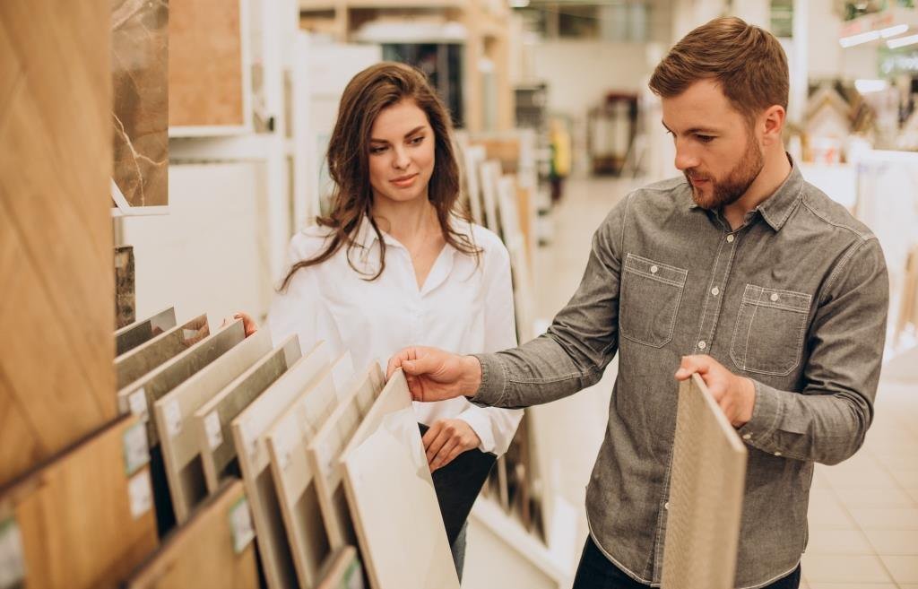 Handel w Polsce odnotowuje spadek obrotów i wzrost zadłużenia.