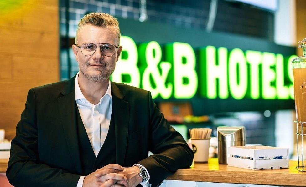 Nowa strategia B&B Hotels według Jakuba Bilika, dyrektora zarządzającego B&B Hotels Polska.