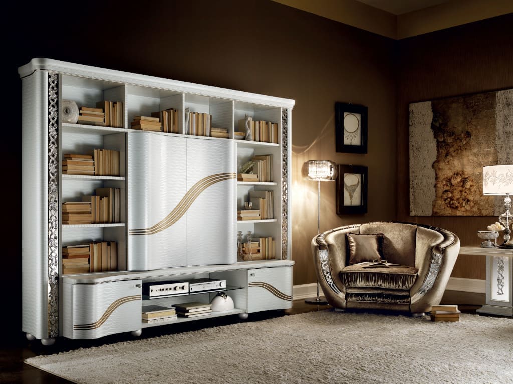 Kolekcja „Miro” (dystr. Rad-Pol) opiera się na sprytnym zgraniu kontrastów między współczesnym a klasycznym wykończeniem.