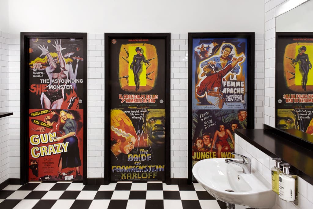 Księga Dżungli i Frankenstein w jednym wnętrzu – dzięki laminatom marki Formica.