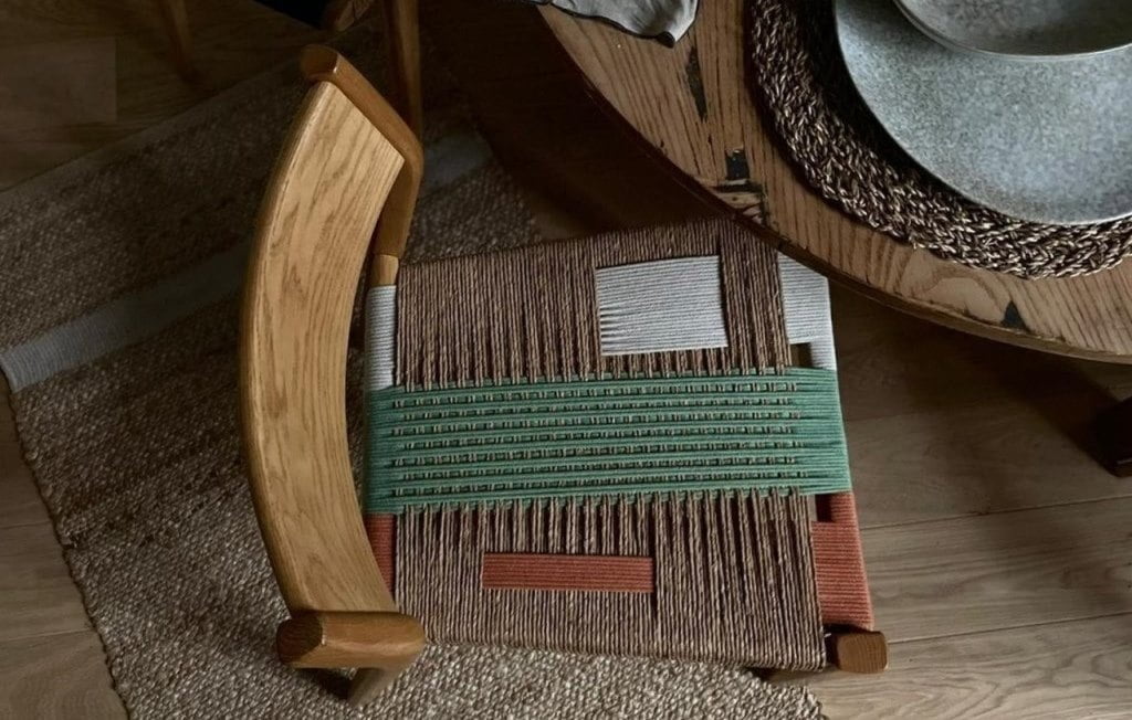 Krzesła Remiosło, projekt: Weronika Krygicz i Klaudia Piwowarska, produkcja: Remiosło.