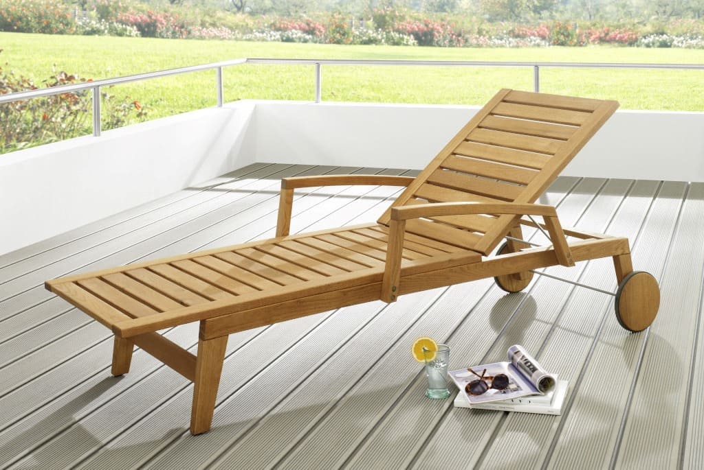 Solidna leżanka „Milano” (prod. Rondo Polska) wykonana jest z drewna robinii akacjowej.