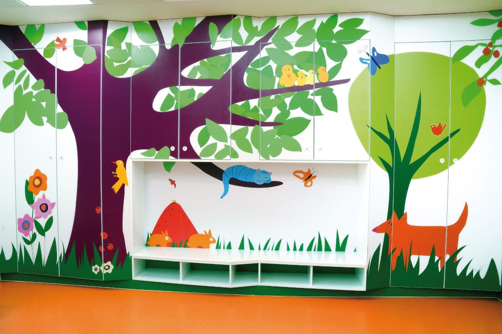 Wnętrze zaaranżowane powierzchniami od Polyrey z myślą o dziecięcej wyobraźni.