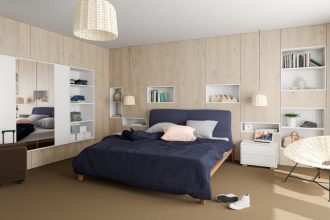 Wnętrze zaaranżowane z zastosowaniem dekoru „Eureka Oak” firmy Interprint.