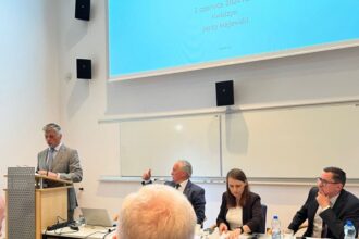 Konferencja pt. „Perspektywy funkcjonowania przemysłu drzewnego w obliczu nowych wyzwań”.