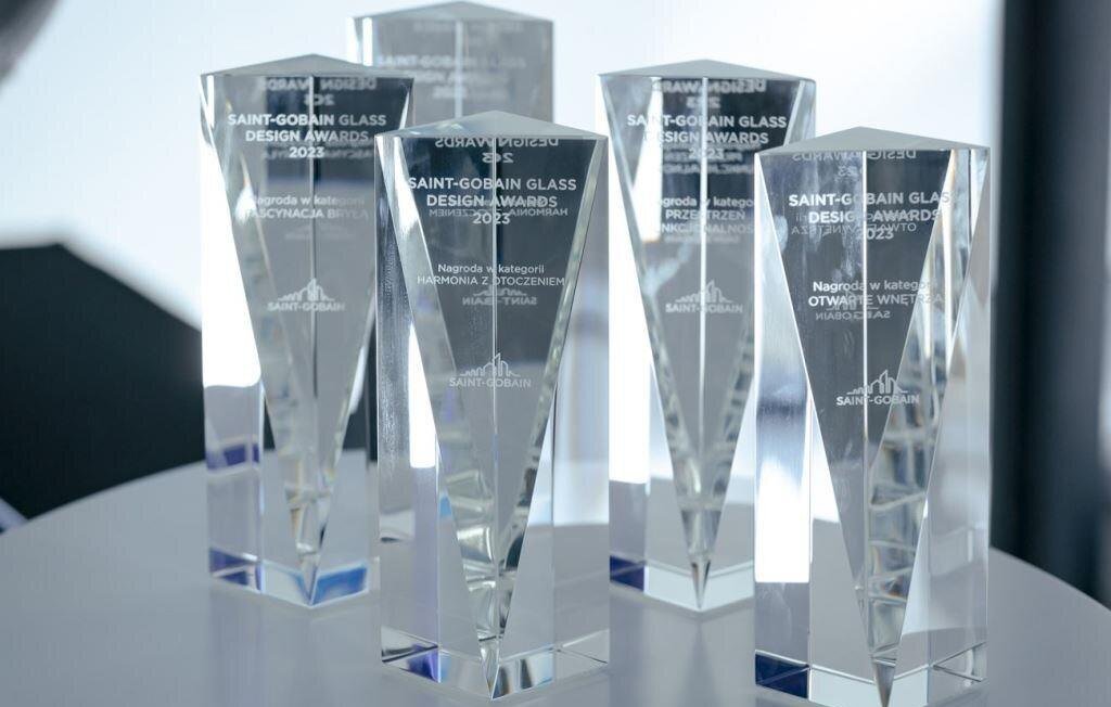 Saint Gobain Glass-Design Award.