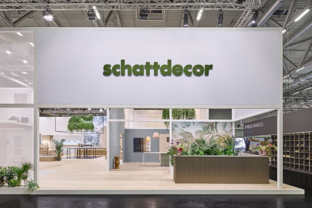 Schattdecor - stoisko (wejście) na targach Interzum 2023 - miesięcznik i portal informacyjny branży meblarskiej biznes.meble.pl