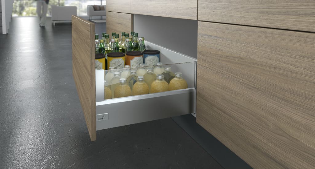 „ArciTech”, system szuflad dwuściennych firmy Hettich gwarantuje nie tylko stabilność i komfort przesuwania, ale też elegancki wygląd i atrakcyjne wykończenia powierzchni.