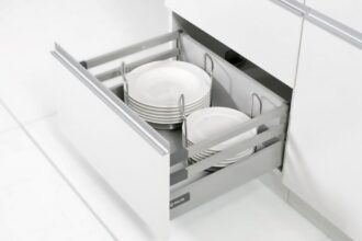 „Comfort Box” to nowa propozycja firmy Rejs do zabudowy szuflad, nie tylko kuchennych.