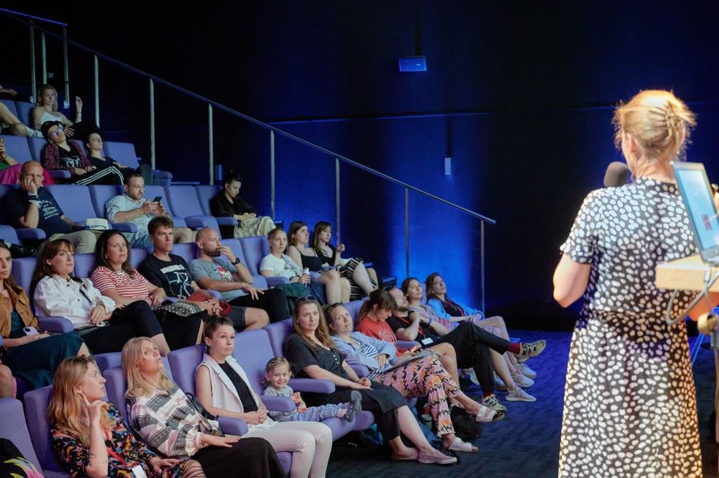 Gdynia Design Days 2023 - Dyskusja: Jak ratować świat i nie zwariować?