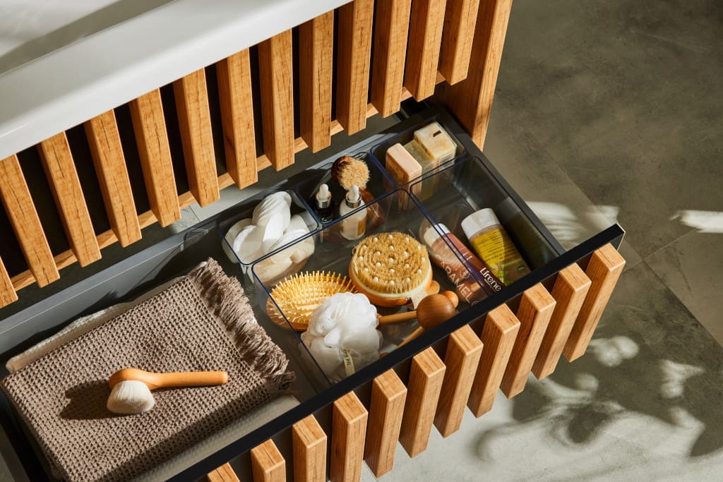 Kolekcja Line firmy Deftrans.