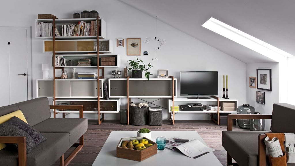 Kolekcja „Mio” marki Meble Vox miała premierę w lipcu br. Jedną z oferowanych brył jest regał, który „odczarowuje” myślenie o meblościance z dawnych lat.