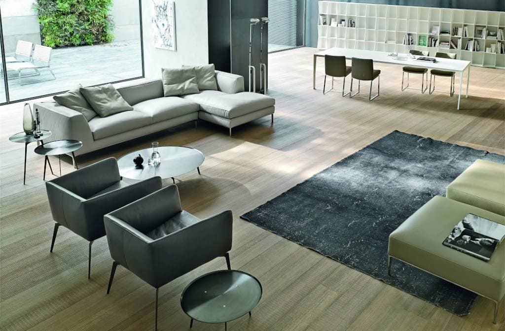 Włoska marka Alivar proponuje nowoczesną koncepcję harmonijnego wnętrza. W jej ofercie znaleźć można lususowe meble przeznaczone do różnych przestrzeni we wnętrzach, pasujące do siebie stylem i klimatem.