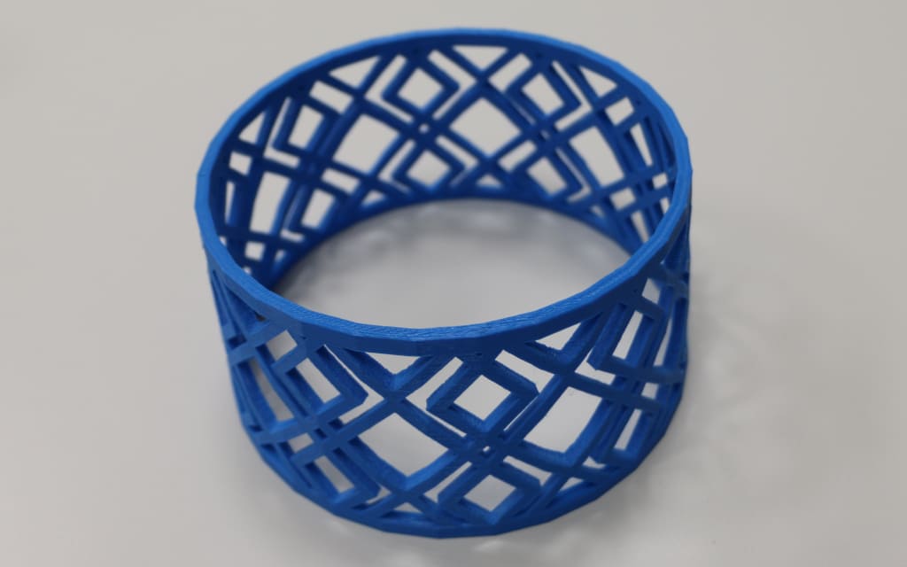 Klienci firmy CadXpert wykorzystują drukarki 3D do druku m.in. designerskich ozdób.