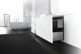 Na bazie jednego typu prowadnic „Dynapro” o nośności 40 oraz 70 kg można zbudować dwa typy szuflad: skrzynkową drewnianą lub posiadającą proste, metalowe boki 13 mm o nazwie „Vionaro”.