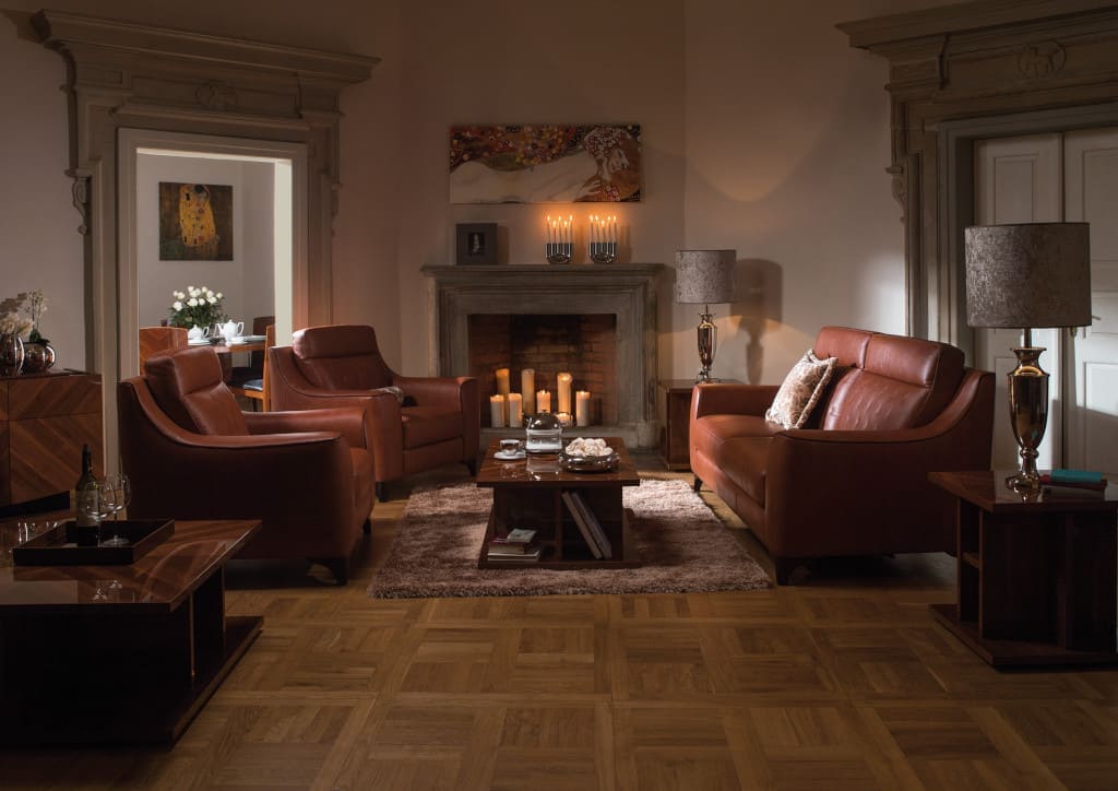 W skład zestawu wypoczynkowego „Toccata” firmy Kler wchodzą: fotel, sofy 2- i 3-osobowe oraz podnóżek.