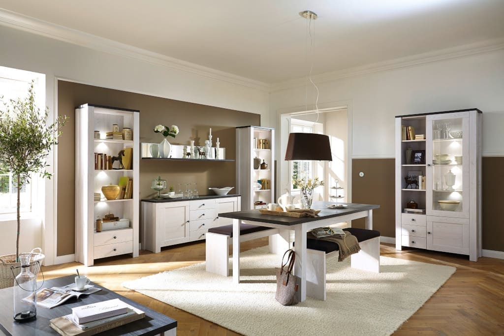 Kolekcja „Antwerpen” to pomysł firmy Black Red White na jadalnię w stylu skandynawskim. Meble wykonane są w kontrastowym zestawieniu dwóch kolorów: „Modrzew Sibiu Jasny” i „Sosna Larico”.