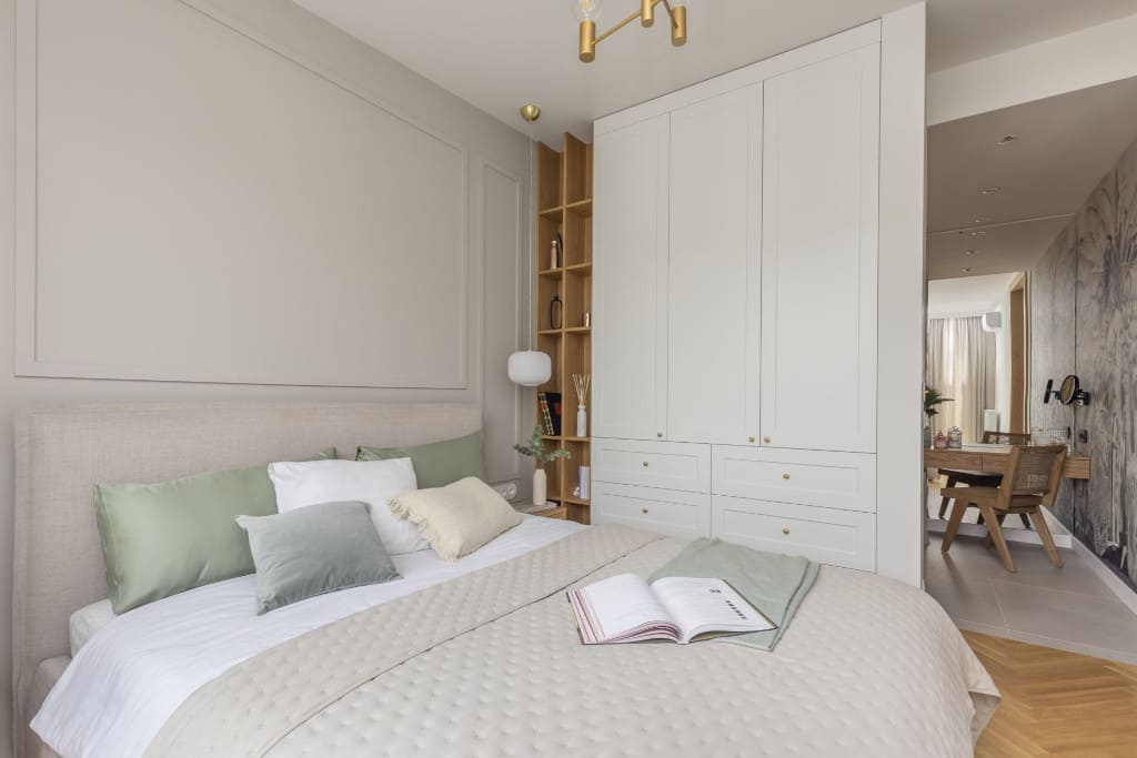 Boho i zieleń w apartamencie na Pradze.