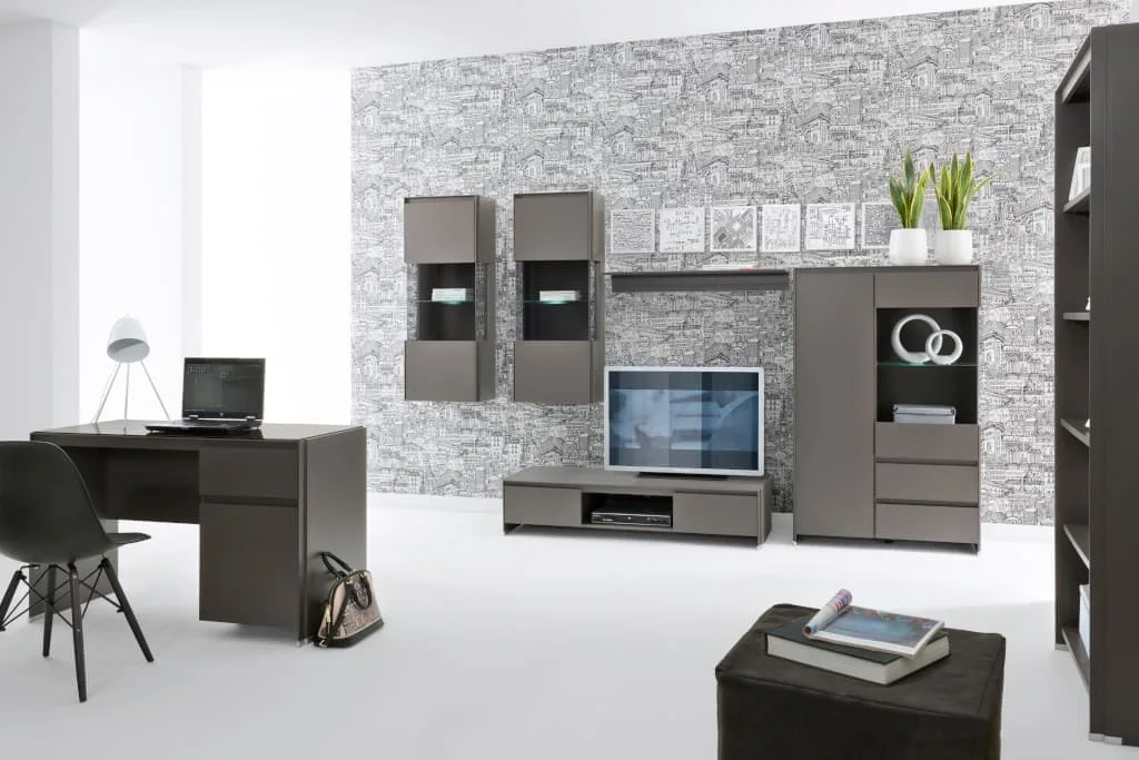 Kolekcję „Fini” firmy Black Red White tworzą modernistyczne, oszczędne i lekkie w formie meble do salonu. Prosta i pozbawiona zbędnych detali sylwetka poszczególnych brył nie przytłacza pomieszczenia.