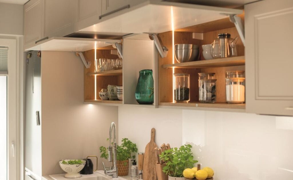 Häfele Loox5 LED - kuchnia - światło w domu.