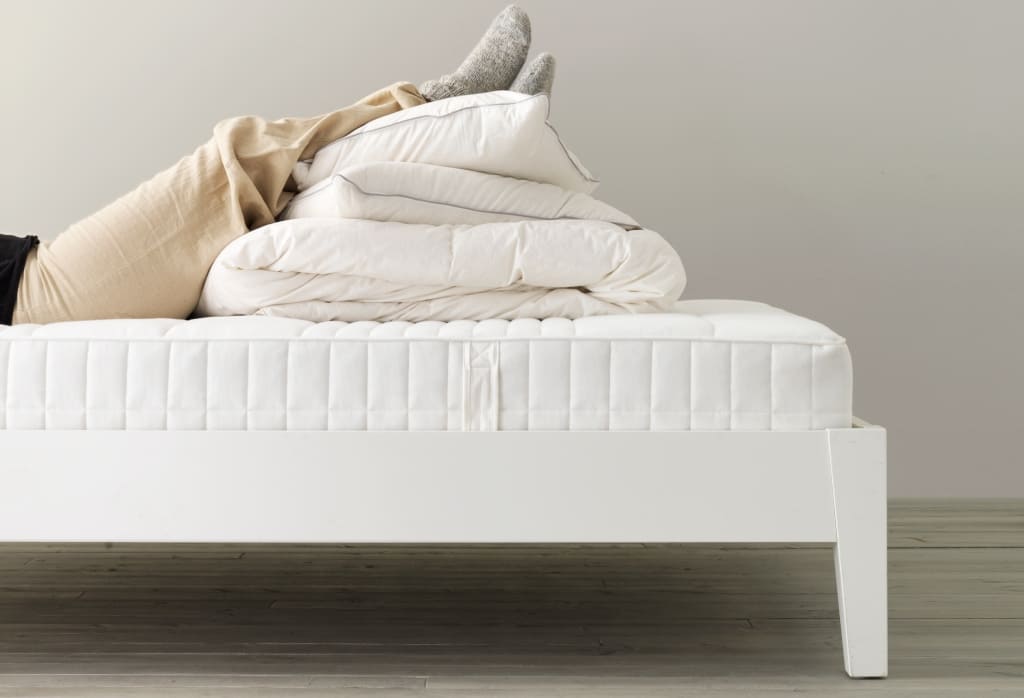 „Myrbacka” to średnio twardy materac lateksowy, który znaleźć można w sieci IKEA.