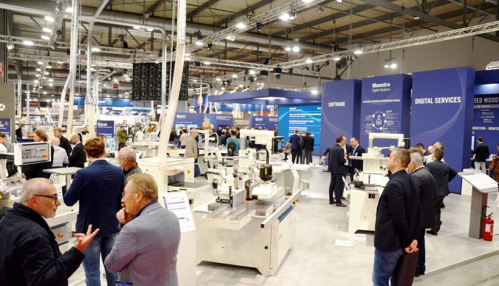 Firma SCM Group świętowała na targach Xylexpo 70 lat pracy nad innowacjami dla przemysłu drzewnego.