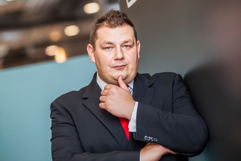 Łukasz Kozyrski, dyrektor ds. sprzedaży krajowej w firmie Deftrans.