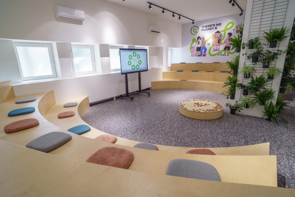 Punkt Zwrotny - nowoczesne centrum edukacji ekologicznej dla dzieci i młodzieży. 