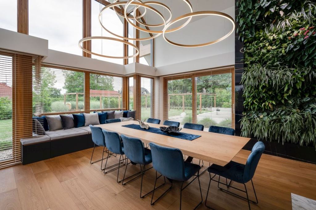 Dom u podnóża Beskidów, realizacja TOKA + HOME architekci - Anna Kapinos i Tomasz Słomka.