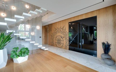 Dom u podnóża Beskidów, realizacja TOKA + HOME architekci - Anna Kapinos i Tomasz Słomka.