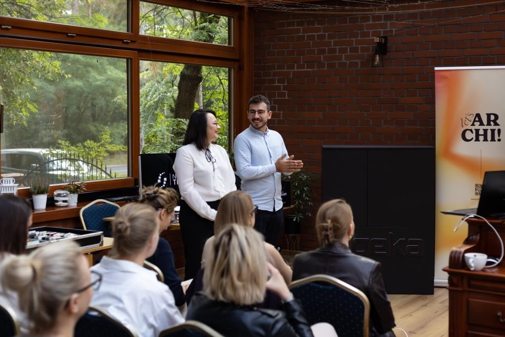 Agnieszka Witkiewicz i Dominik Karabanowski opowiedzieli o misji firmy Globalo, jak również zaprezentowali nowości marki.