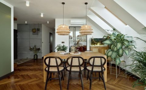 Jadalnia w stylu urban jungle.