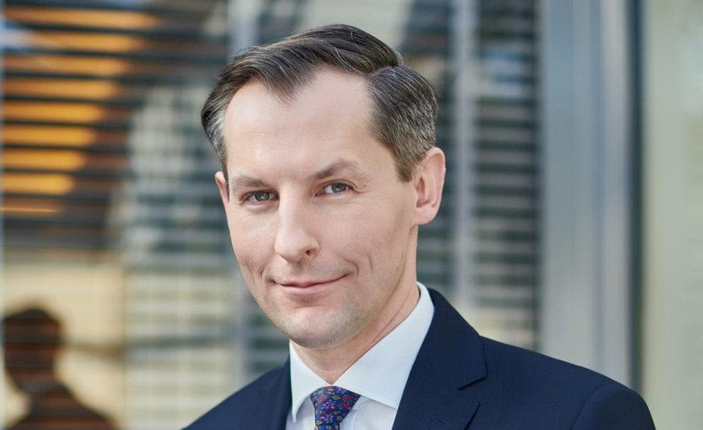 O tym, jaka jest kara za niezapłacone w terminie faktury mówi Tomasz Chróstny, prezes Urzędu Ochrony Konkurencji i Konsumentów.