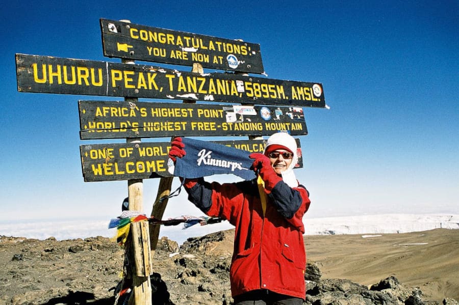 Beata Osiecka na Kilimandżaro. Nawet tam reprezentowała firmę Kinnarps.