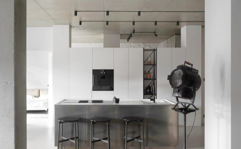 Apartament w miejskim stylu. Fot. Filip Mienkina.