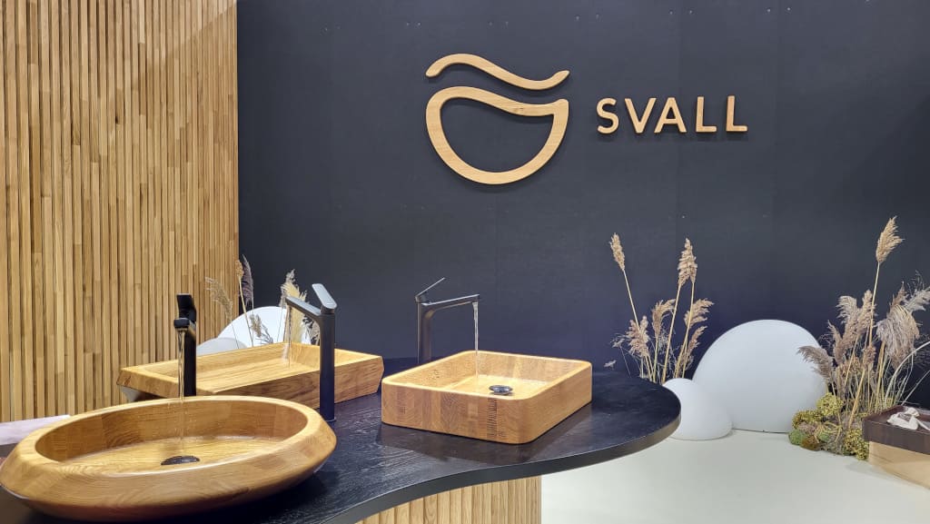 Svall