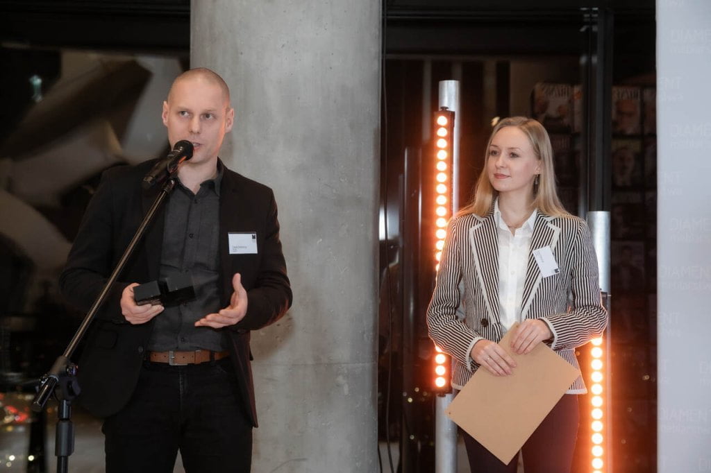 Nagrodę dla firmy Selfia odebrali Paweł Zadworny i Ewa Półtorak.