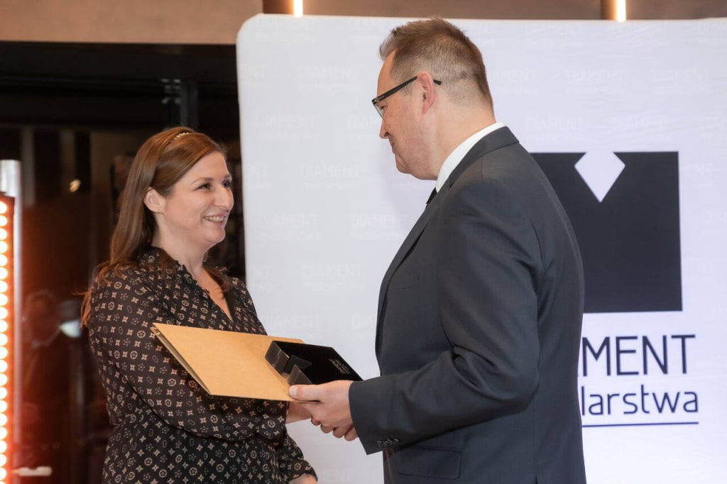 Monika Nowicka odebrała nagrodę Diament Meblarstwa 2024 dla AMI Polska.