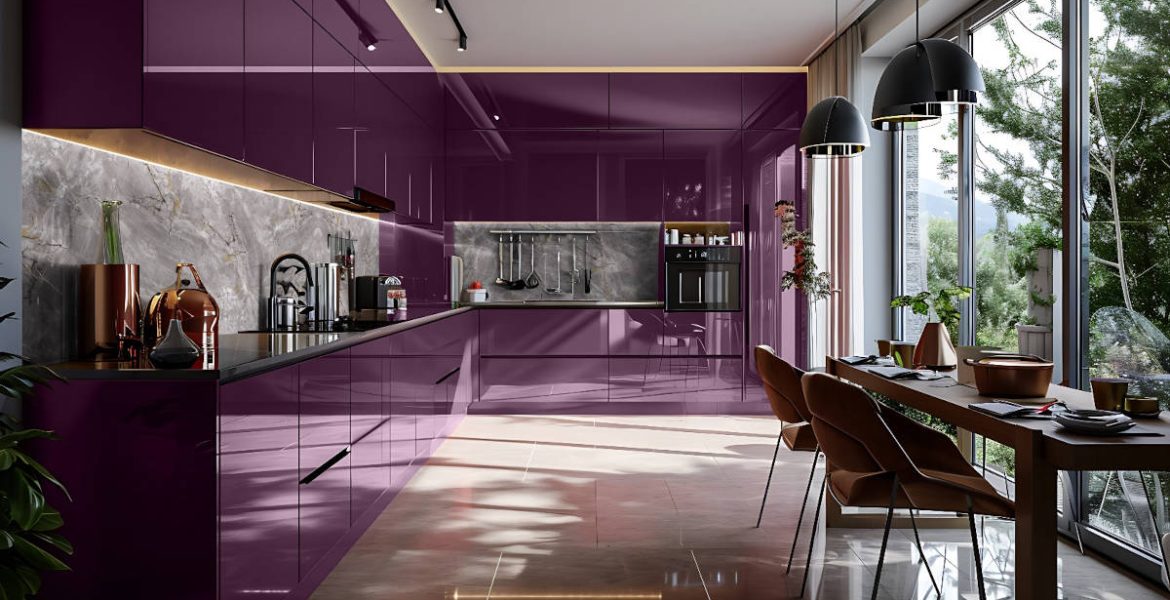 REJS - fioletowe fornty Dekores w połysku w kuchni