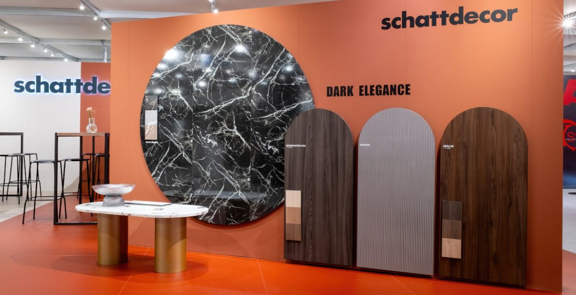 Schattdecor - stoisko na targach SICAM 2024 - dekory Dark Elegance