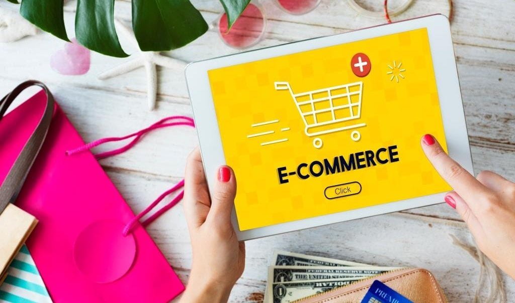 Rynek e-commerce w Polsce goni świat.