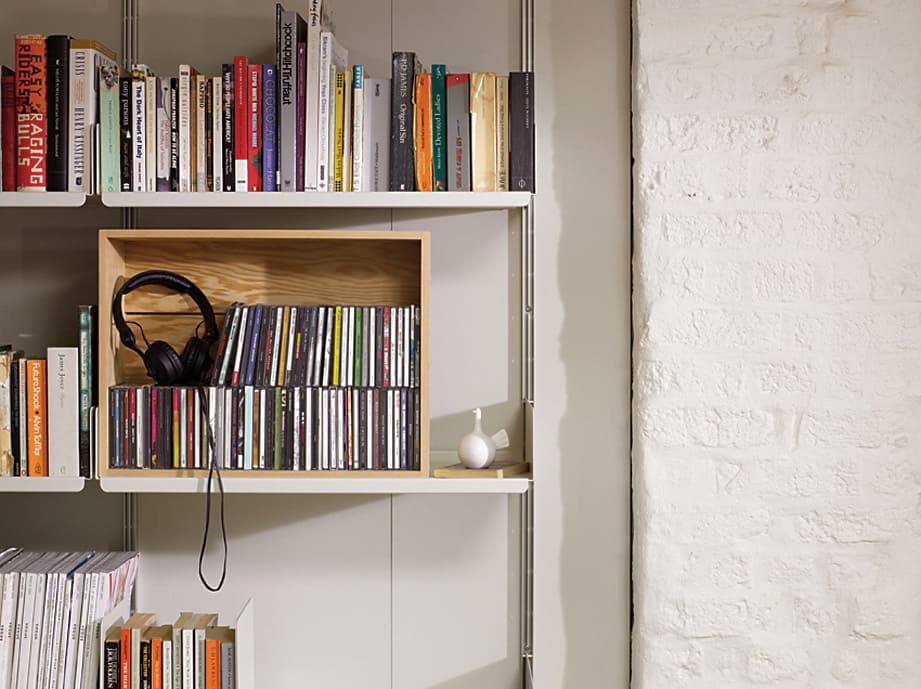 „The Crate”, czyli skrzynka (prod. Established & Sons) była inteligentnym żartem z „kontrowersyjnych” projektów. Fot. Peter Guenzel.