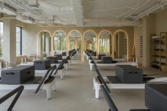 Butikowe studio treningowe Palm Studio, projekt Madama.