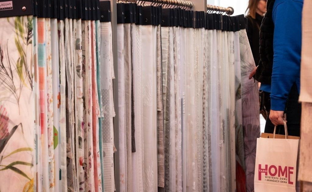 TARGI HOME są miejscem prezentacji innowacyjnych trendów i rozwiązań, jak również okazją do zapoznania się z kierunkami projektowania i aranżacji wnętrz w najbliższym sezonie.